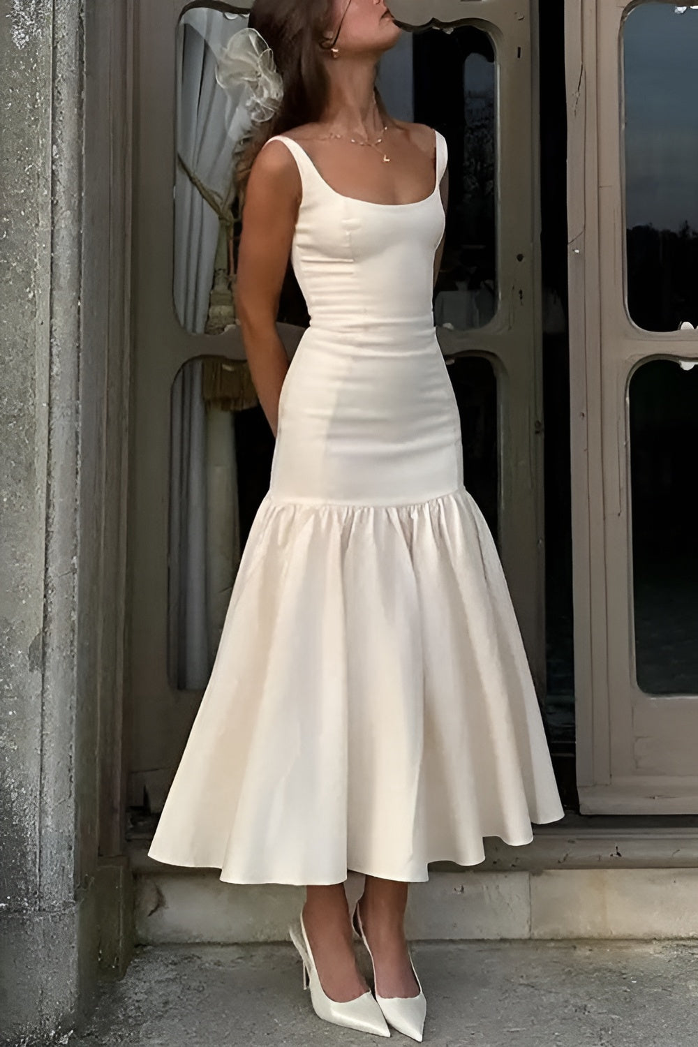Freja™ | Elegant Figurnära Midiklänning