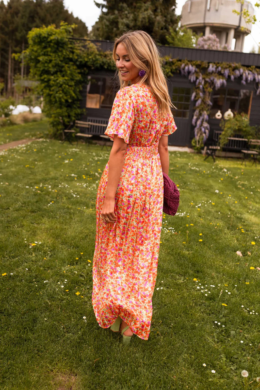 Elisabeth™ | Luftig blommig klänning